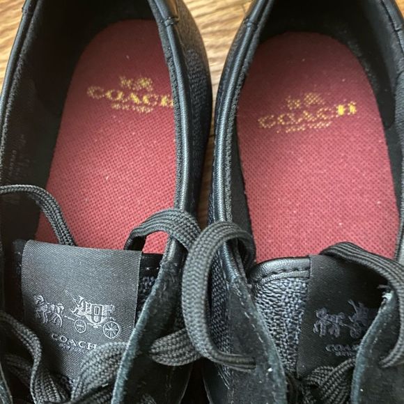 Coach signature black leather monogram sneakers, Size 8B - Picture 5 of 8